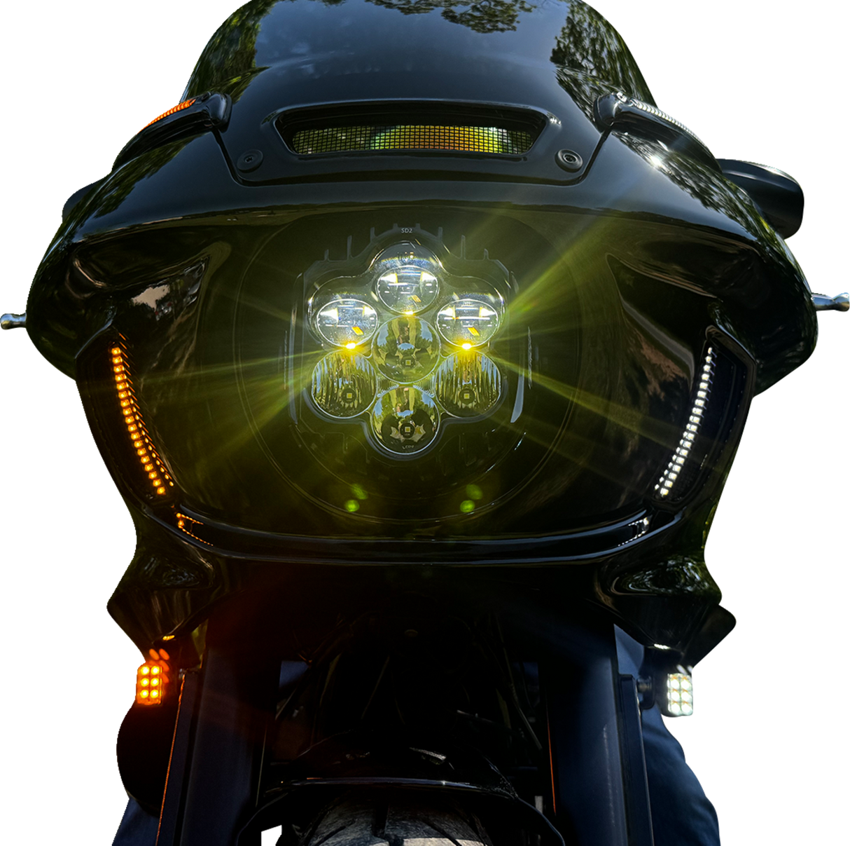 23500595_3.png