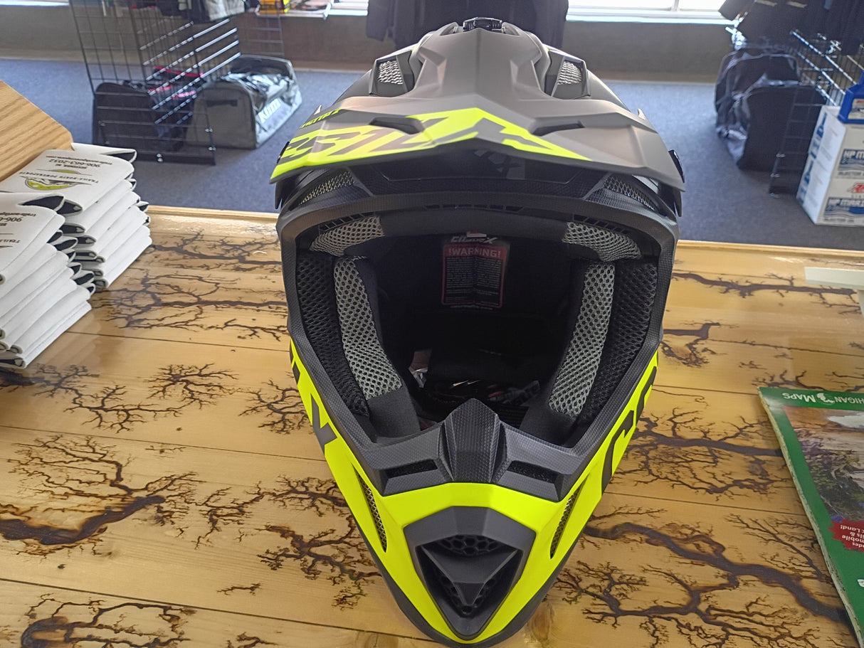 Castle X CX200 Torque Helmet Med.